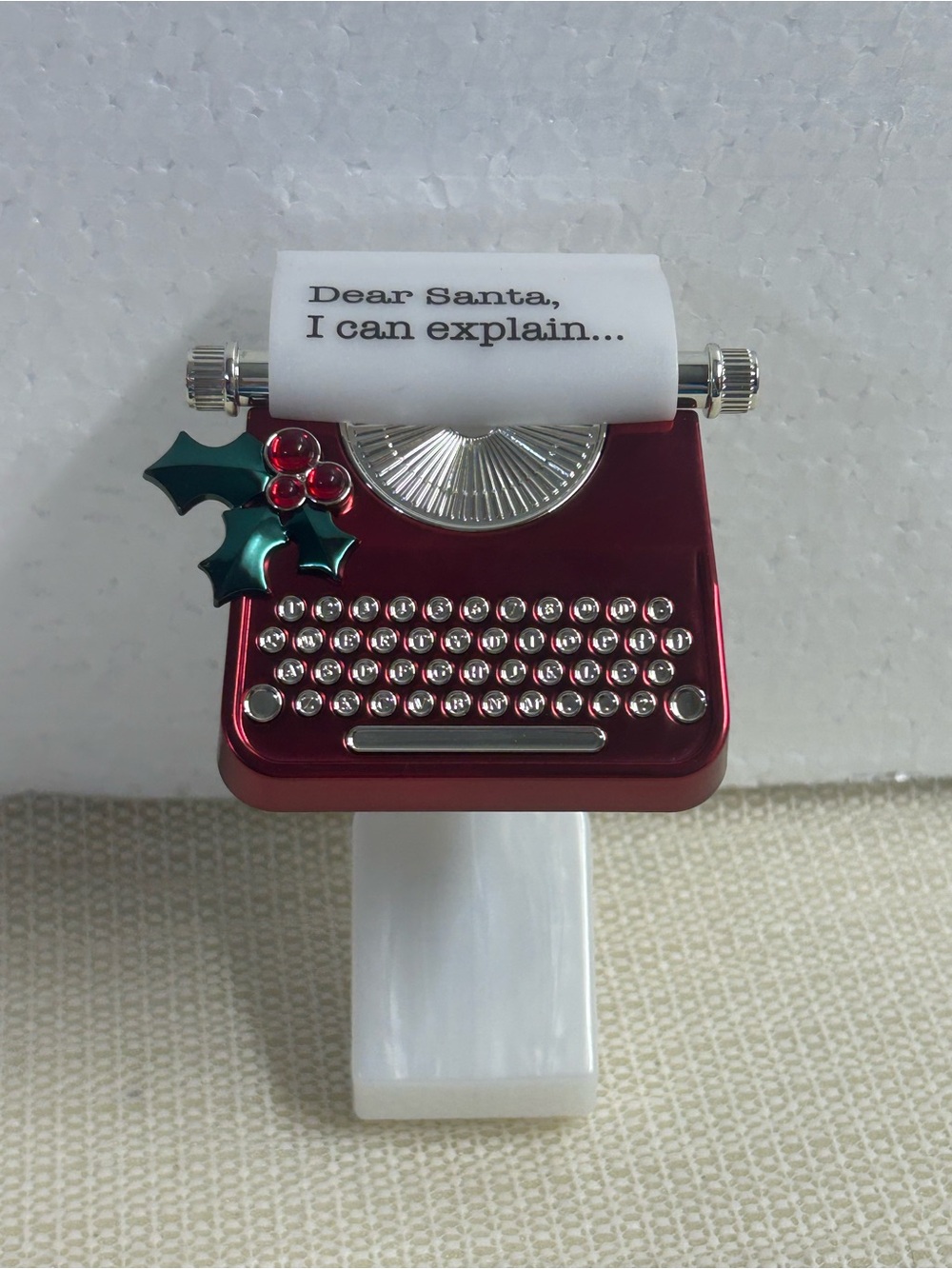 Bath & Body Works Red Typewriter Wallflowers Plug with Green Holly Accent